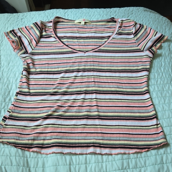 Wishful Park Tops - Wishful Park Pink and Black Striped V-Neck Tee Size Lg
